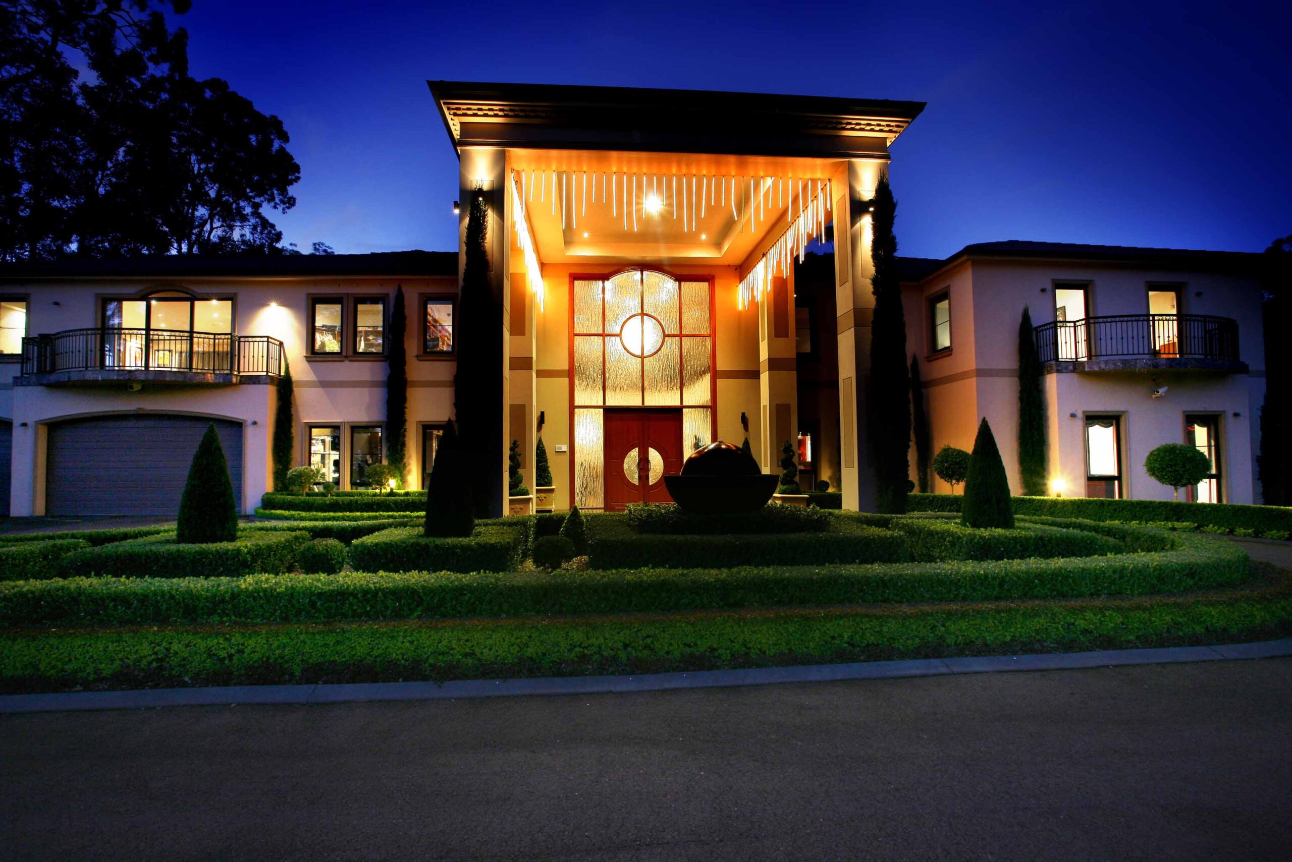 Night House 01